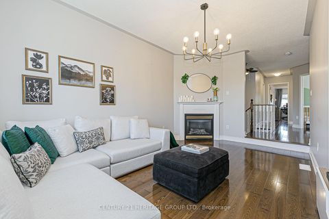 Photo 13 at 37 Peak Point Boulevard, Rural Vaughan, Vaughan