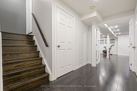 Photo 22 at 37 Peak Point Boulevard, Rural Vaughan, Vaughan