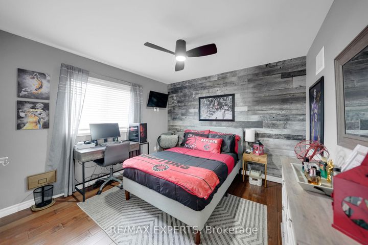 Photo 21 at 22 Gooderham Drive, Georgetown, Halton Hills