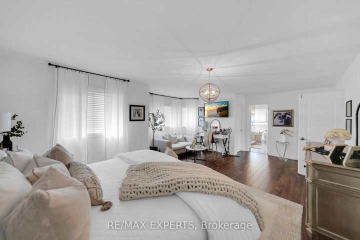Photo 30 at 22 Gooderham Drive, Georgetown, Halton Hills