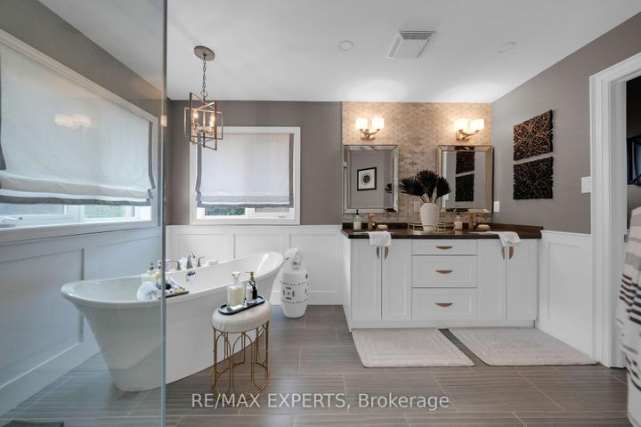 Photo 31 at 22 Gooderham Drive, Georgetown, Halton Hills