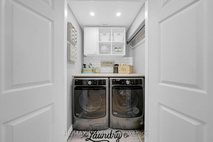 Photo 35 at 22 Gooderham Drive, Georgetown, Halton Hills