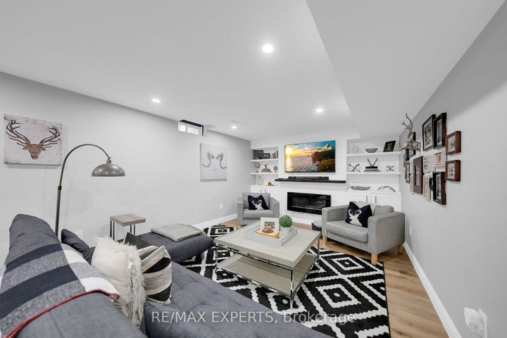 Photo 37 at 22 Gooderham Drive, Georgetown, Halton Hills