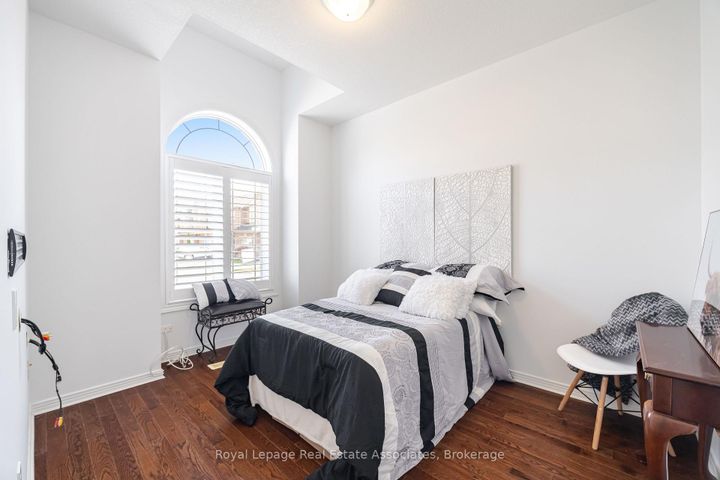 Photo 17 at 10 Cornflower Crescent, Rural Glanbrook, Hamilton