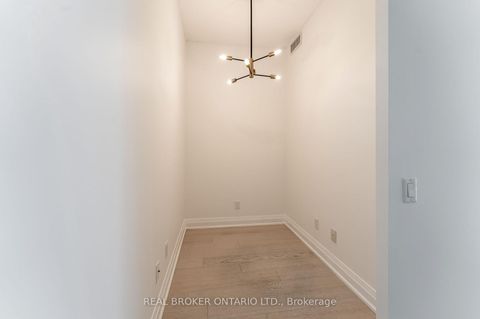 Photo 4 at 1509 - 83 Redpath Avenue, Mount Pleasant West, Toronto