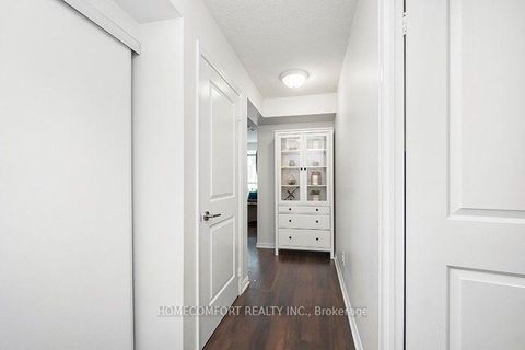 Photo 2 at 2041 - 38 Grand Magazine Street, Niagara, Toronto