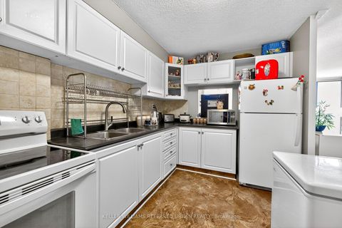 Photo 20 at 401 - 1881 Jane Street, Rustic, Toronto