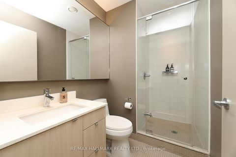 Photo 6 at 2406 - 33 Lombard Street, Yonge Corridor, Toronto Photo 6 at 2406 - 33 Lombard Street, Yonge Corridor, Toronto