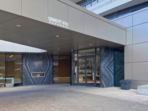 Photo 1 at 915 - 99 The Donway W, Don Mills, Toronto