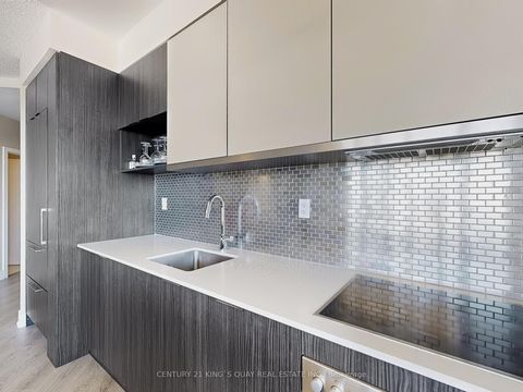 Photo 12 at 915 - 99 The Donway W, Don Mills, Toronto
