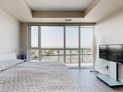 Photo 13 at 915 - 99 The Donway W, Don Mills, Toronto