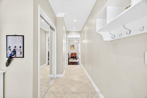 Photo 4 at 9 Robert Green Crescent, Patterson, Vaughan
