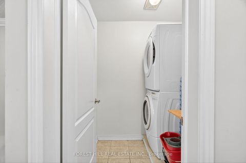 Photo 19 at 9 Robert Green Crescent, Patterson, Vaughan