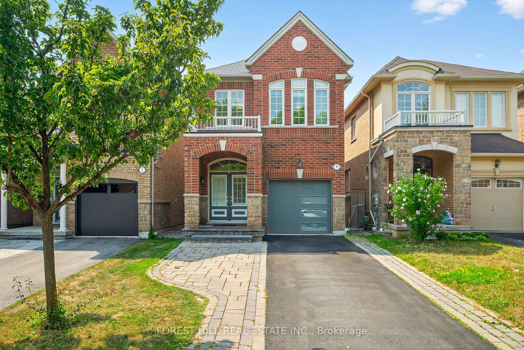 9 Robert Green Crescent, Patterson, Vaughan 