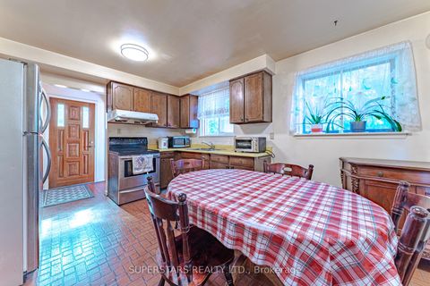 Photo 8 at 19 Knockbolt Crescent, Agincourt North, Toronto
