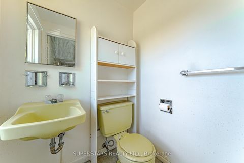 Photo 18 at 19 Knockbolt Crescent, Agincourt North, Toronto