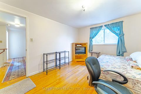Photo 20 at 19 Knockbolt Crescent, Agincourt North, Toronto