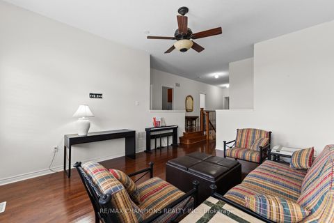 Photo 24 at 96 Wardlaw Place, Vellore Village, Vaughan