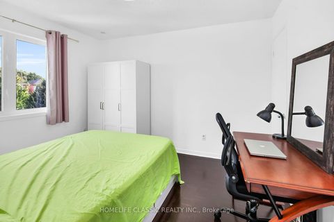 Photo 13 at 72 Gayla Street, Brownridge, Vaughan