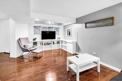 Photo 24 at 72 Gayla Street, Brownridge, Vaughan