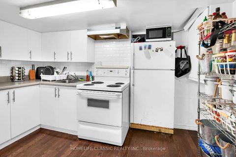 Photo 26 at 72 Gayla Street, Brownridge, Vaughan