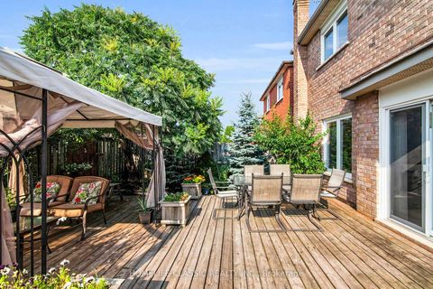 Photo 32 at 72 Gayla Street, Brownridge, Vaughan