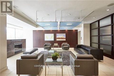 Photo 6 at 2015 - 36 Lee Centre Drive E, Woburn, Toronto