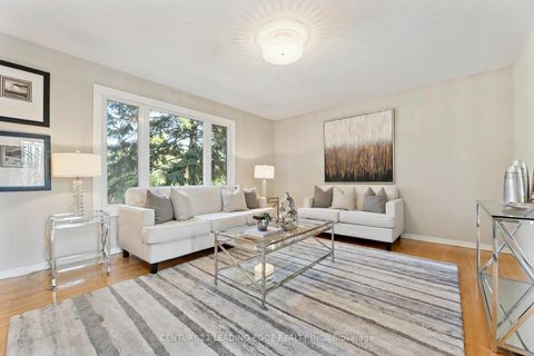 Photo 4 at 25 Strawberry Hills Drive, Milliken, Toronto
