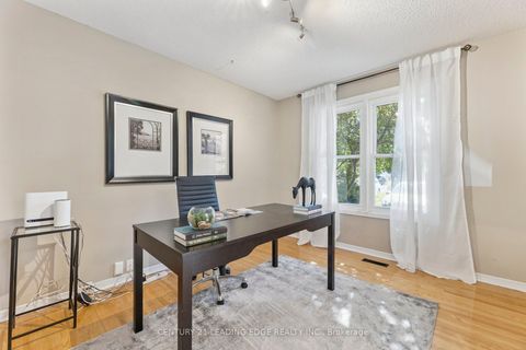 Photo 19 at 25 Strawberry Hills Drive, Milliken, Toronto