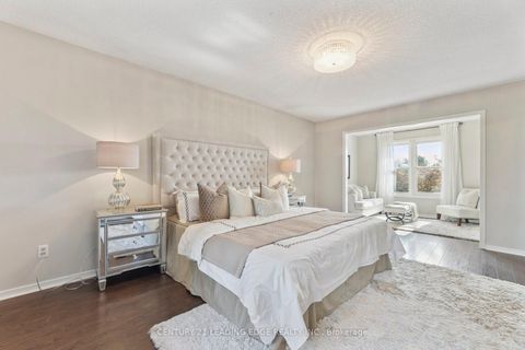 Photo 23 at 25 Strawberry Hills Drive, Milliken, Toronto