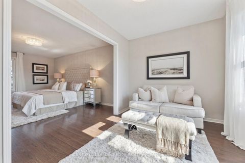 Photo 25 at 25 Strawberry Hills Drive, Milliken, Toronto