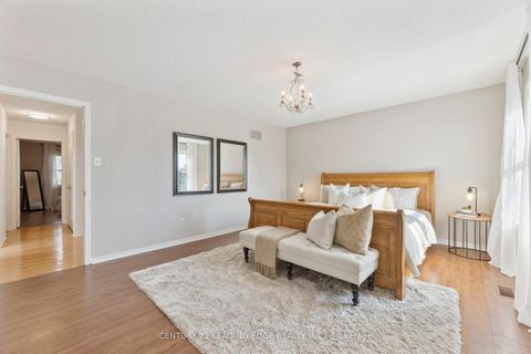 Photo 31 at 25 Strawberry Hills Drive, Milliken, Toronto