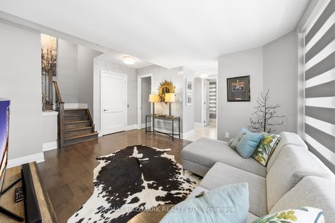 Photo 6 at 15 Carrville Woods Circle, Patterson, Vaughan