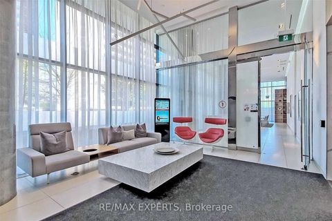 Photo 13 at 501 - 185 Roehampton Avenue, Mount Pleasant East, Toronto