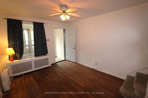 Photo 5 at 799 Sammon Avenue, East York, Toronto