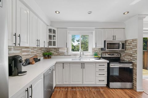 Photo 8 at 65 Westhampton Drive, Brownridge, Vaughan