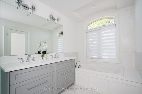 Photo 18 at 39 B Gort Avenue, Alderwood, Toronto