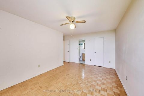 Photo 13 at 1216 - 15 Vicora Link Way, Flemingdon Park, Toronto
