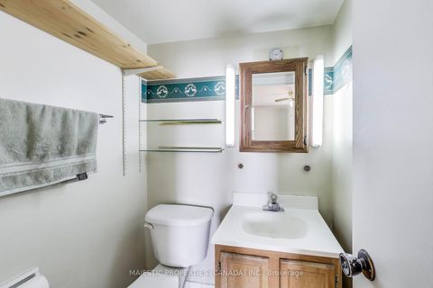 Photo 14 at 1216 - 15 Vicora Link Way, Flemingdon Park, Toronto