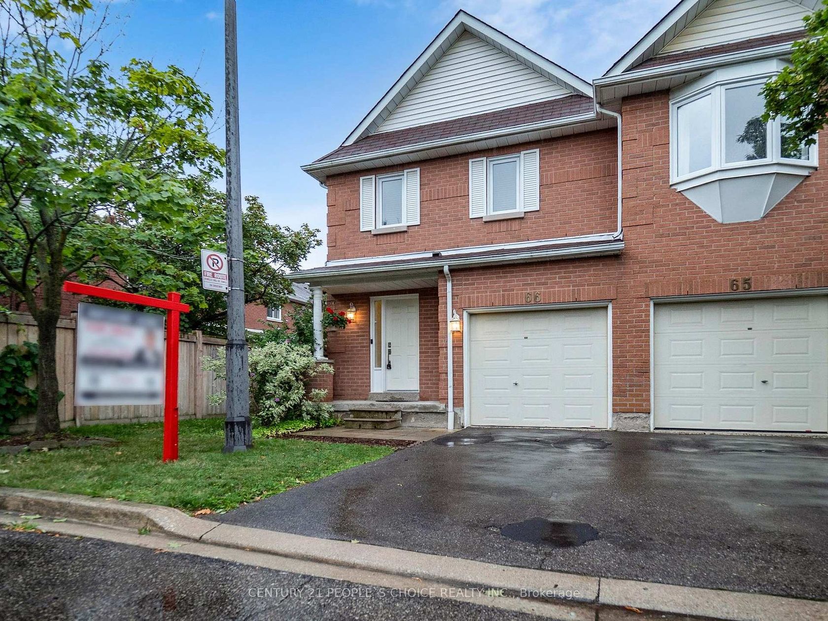 66 - 6050 Bidwell Trail, East Credit, Mississauga by Loree Meneguzzi Real Estate 66 - 6050 Bidwell Trail, East Credit, Mississauga