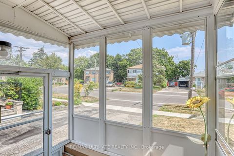 Photo 4 at 64 RUSHLEY Drive, Bendale, Toronto