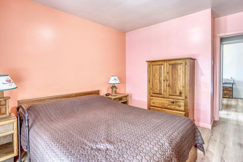Photo 21 at 64 RUSHLEY Drive, Bendale, Toronto