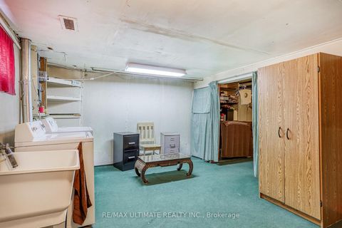 Photo 26 at 64 RUSHLEY Drive, Bendale, Toronto