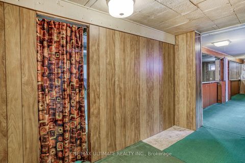 Photo 28 at 64 RUSHLEY Drive, Bendale, Toronto