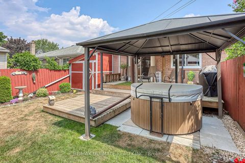 Photo 33 at 64 RUSHLEY Drive, Bendale, Toronto