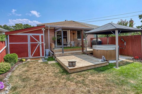 Photo 36 at 64 RUSHLEY Drive, Bendale, Toronto