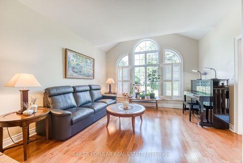 Photo 6 at 1 Hilldale Road, Aurora Heights, Aurora