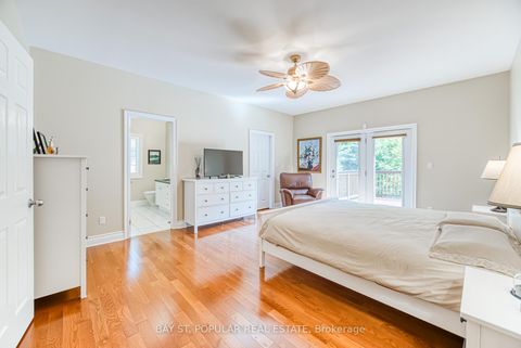 Photo 18 at 1 Hilldale Road, Aurora Heights, Aurora