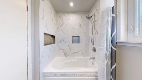 Photo 27 at 14 Little Boulevard, Belgravia, Toronto