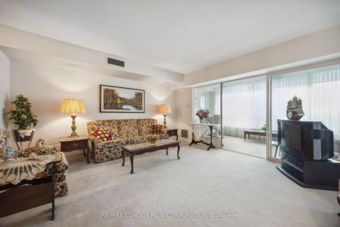 Photo 2 at 902 - 62 Wellesley Street W, Bay Street Corridor, Toronto